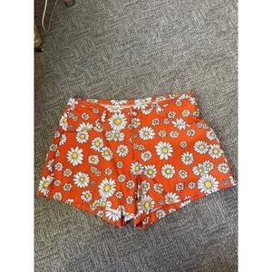 Vintage daisy short shorts rare find‎ size L
